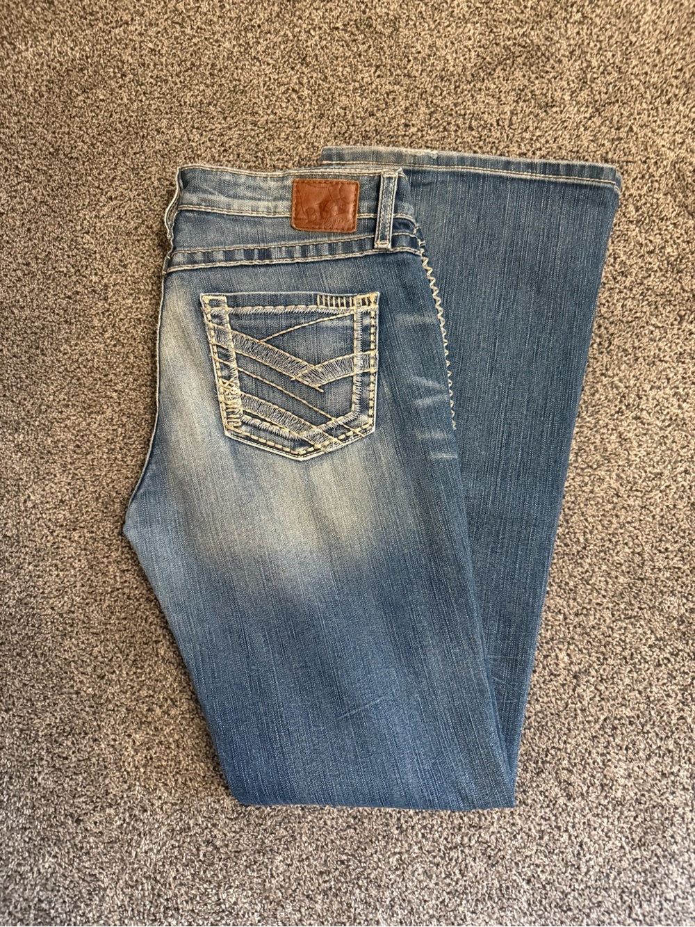 BKE Women's Medium Blue Faded Bootcut Jeans